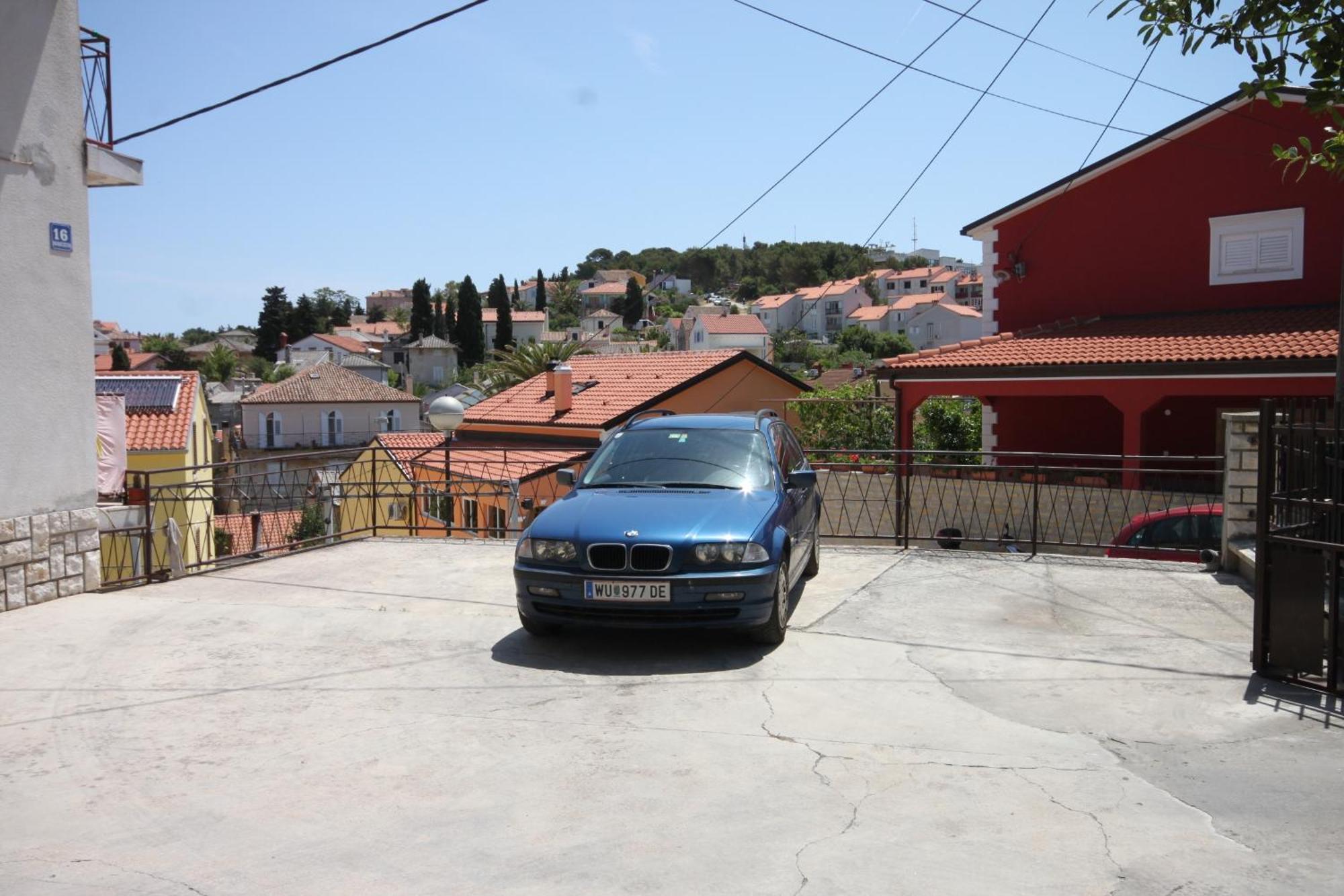 Apartments And Rooms With Parking Space Mali Lošinj Eksteriør bilde