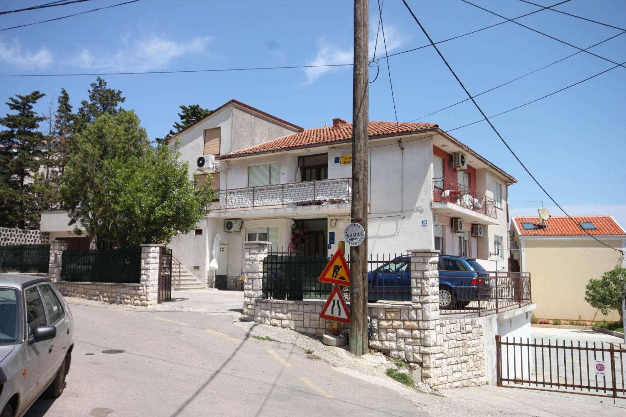 Apartments And Rooms With Parking Space Mali Lošinj Eksteriør bilde