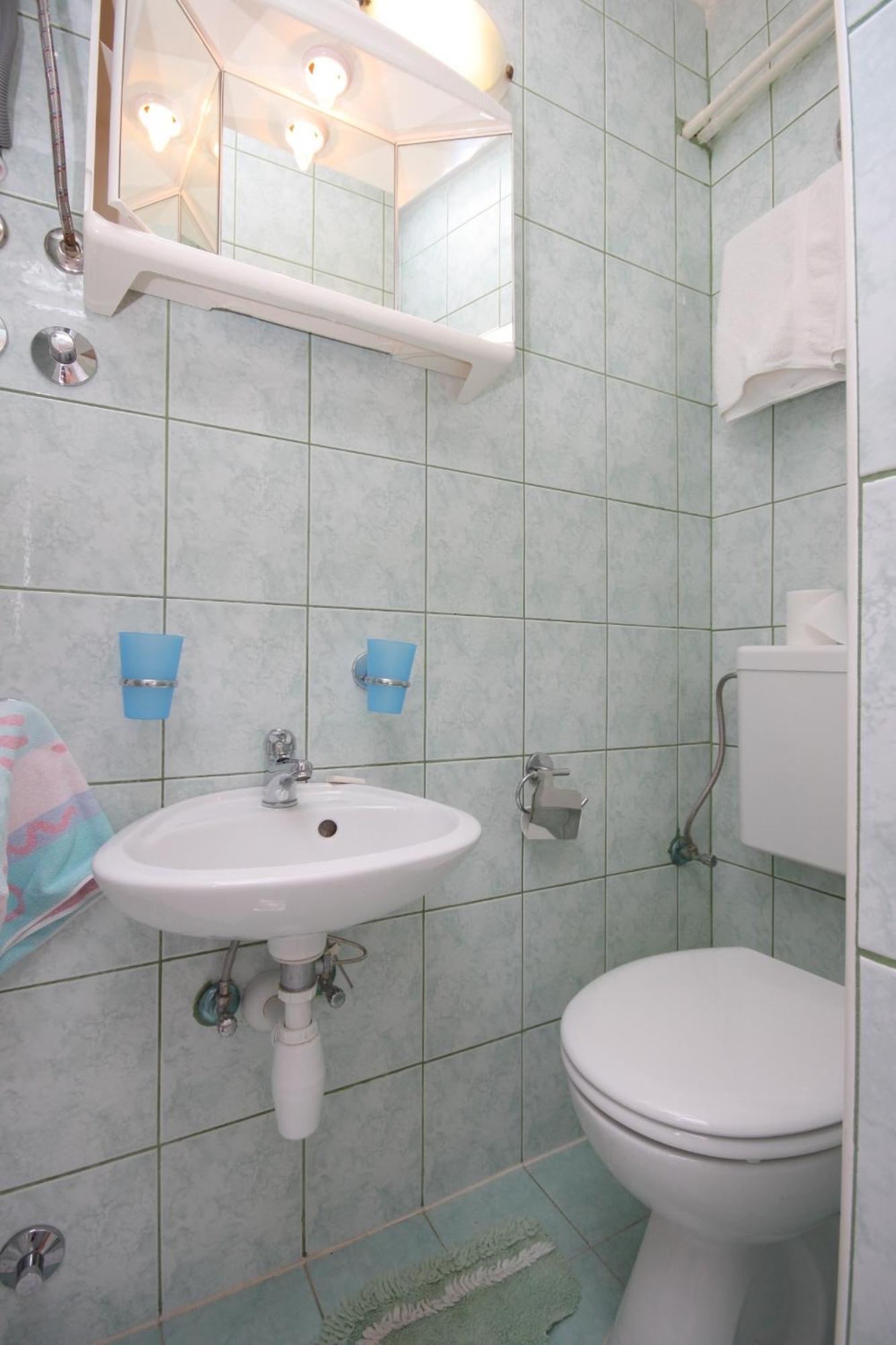 Apartments And Rooms With Parking Space Mali Lošinj Rom bilde